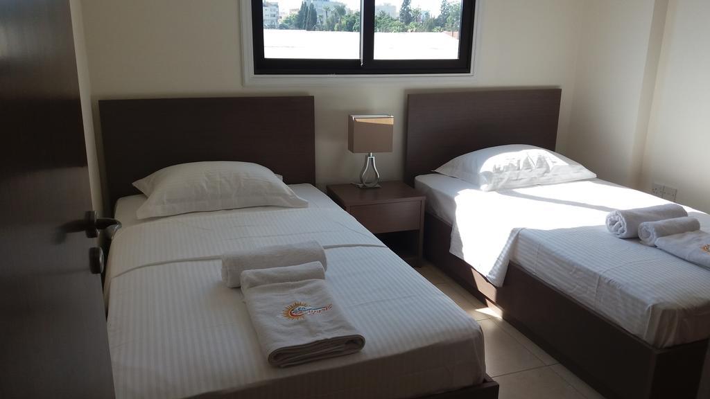 202 Mandritis Court Apartment Ларнака Екстериор снимка